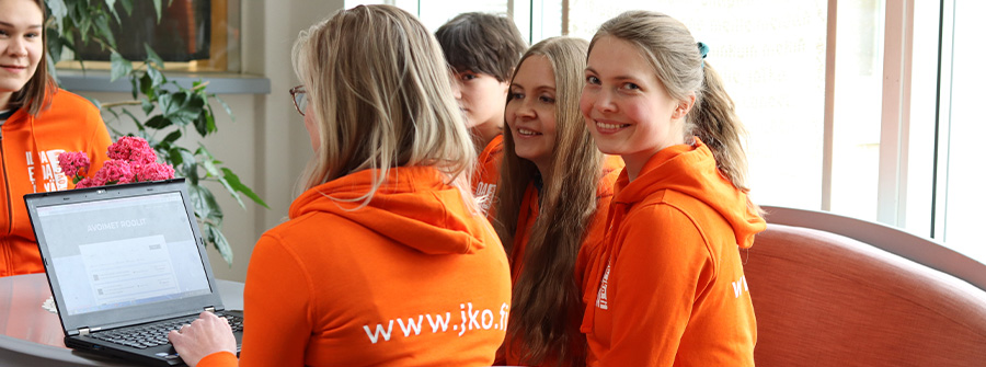 opiskelijoita